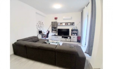 107/A - BRONI - € 95.000