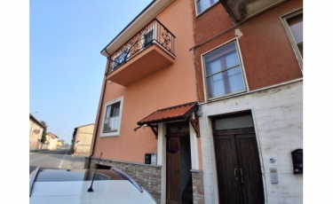 522/B-CASEI GEROLA-€82.000