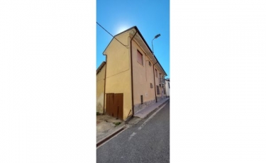 110/B - CIGOGNOLA - € 105.000