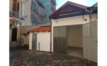 300 - NOVARA - Corso XXIII Marzo, adiacenze centro e Ospedale Maggiore - € 44.000