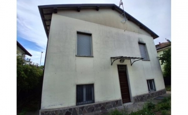 505/B-VOGHERA-€230.000